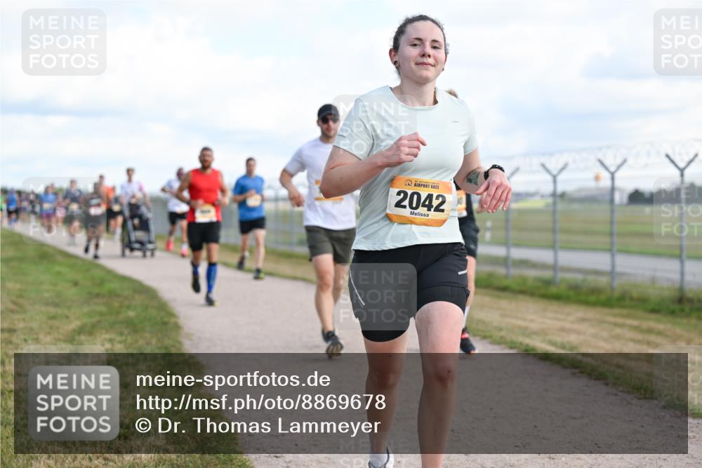 14.09.2025 - Airport Race Dr. Thomas Lammeyer http://msf.ph/oto/8869678 14.09.2025 12:14:05 Laufen 2042 meine-sportfotos.de