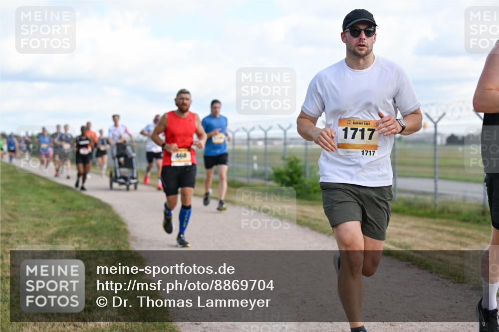 14.09.2025 - Airport Race Dr. Thomas Lammeyer http://msf.ph/oto/8869704 14.09.2025 12:14:07 Laufen 1717, 1717 meine-sportfotos.de