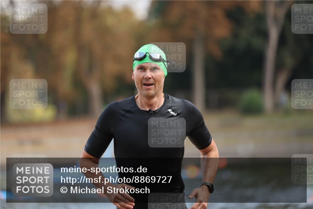 14.09.2025 - Stadtparktriathlon Michael Strokosch http://msf.ph/oto/8869727 14.09.2025 10:56:22 Schwimmen 877 meine-sportfotos.de