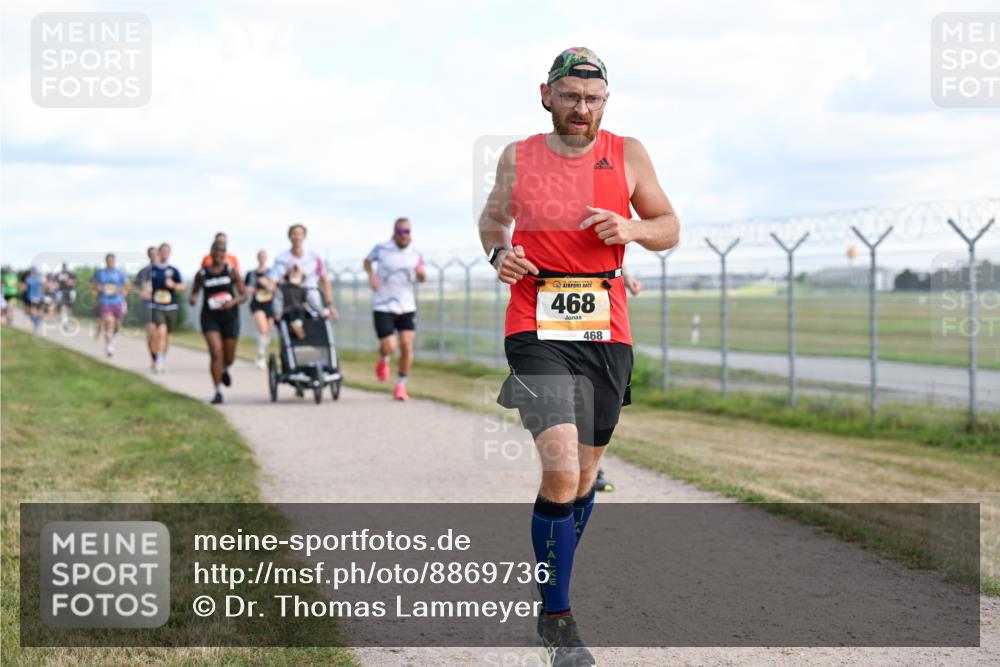 14.09.2025 - Airport Race Dr. Thomas Lammeyer http://msf.ph/oto/8869736 14.09.2025 12:14:08 Laufen 468, 468 meine-sportfotos.de