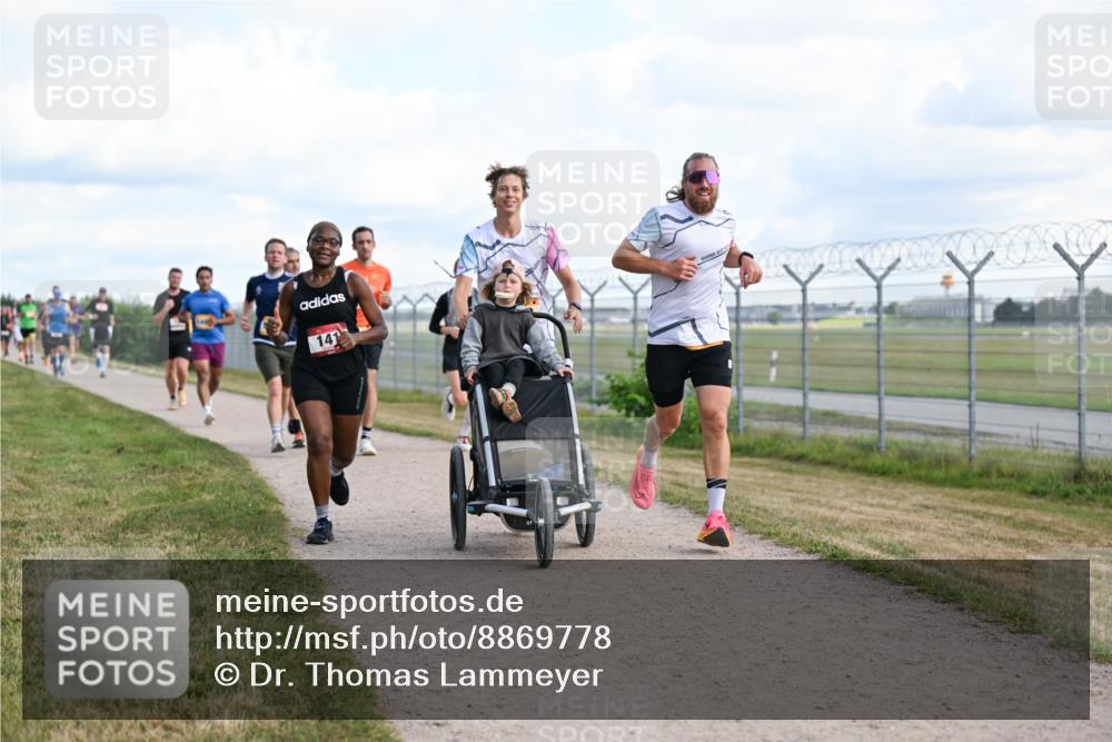 14.09.2025 - Airport Race Dr. Thomas Lammeyer http://msf.ph/oto/8869778 14.09.2025 12:14:11 Laufen 141 meine-sportfotos.de