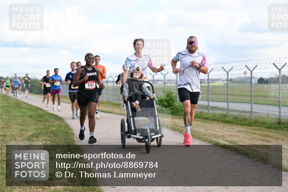 14.09.2025 - Airport Race Dr. Thomas Lammeyer http://msf.ph/oto/8869784 14.09.2025 12:14:11 Laufen 141 meine-sportfotos.de