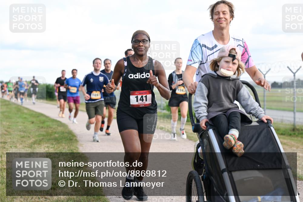 14.09.2025 - Airport Race Dr. Thomas Lammeyer http://msf.ph/oto/8869812 14.09.2025 12:14:13 Laufen 1897, 141, 1592 meine-sportfotos.de