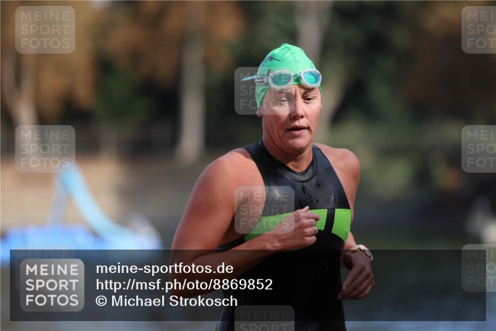 14.09.2025 - Stadtparktriathlon Michael Strokosch http://msf.ph/oto/8869852 14.09.2025 11:08:18 Schwimmen 973 meine-sportfotos.de