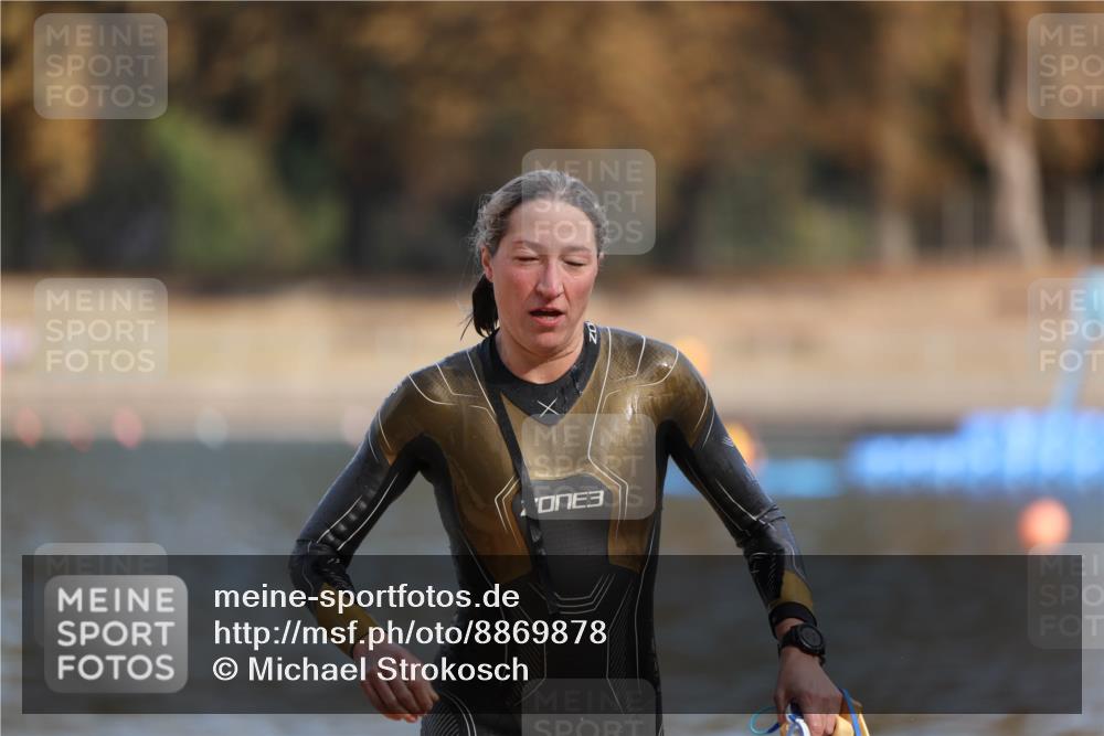 14.09.2025 - Stadtparktriathlon Michael Strokosch http://msf.ph/oto/8869878 14.09.2025 11:09:05 Schwimmen 1012 meine-sportfotos.de