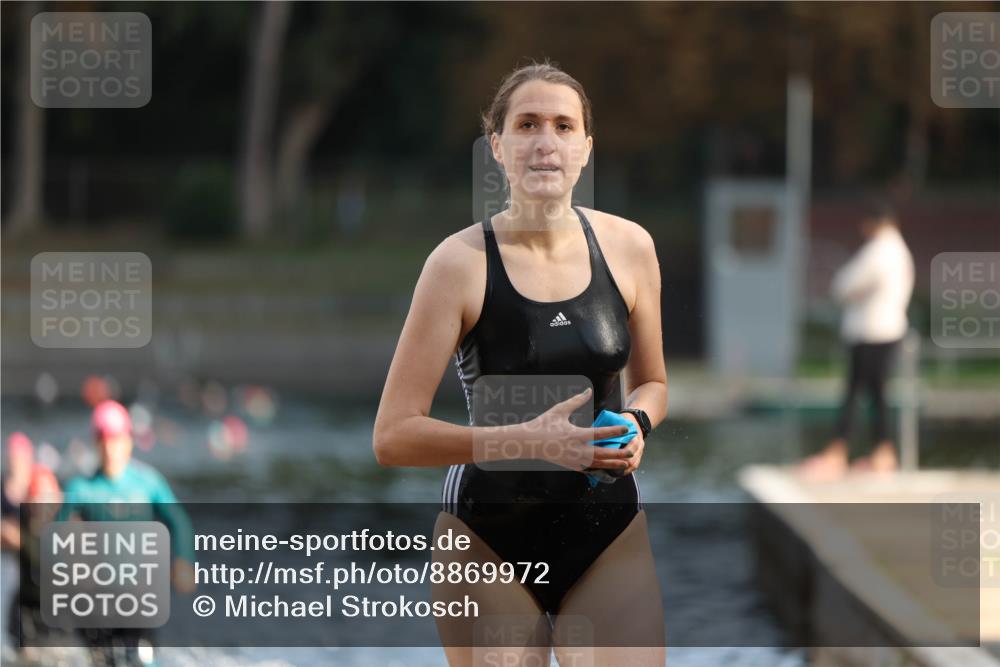 14.09.2025 - Stadtparktriathlon Michael Strokosch http://msf.ph/oto/8869972 14.09.2025 11:10:48 Schwimmen 950, 961, 967, 968, 995 meine-sportfotos.de