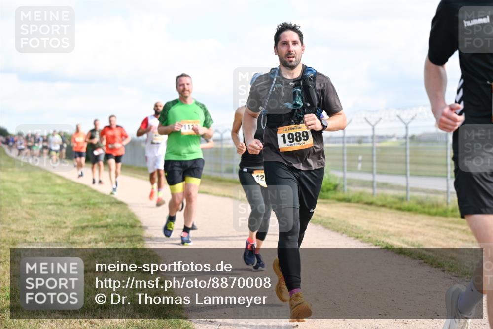14.09.2025 - Airport Race Dr. Thomas Lammeyer http://msf.ph/oto/8870008 14.09.2025 12:14:28 Laufen 12, 1989 meine-sportfotos.de
