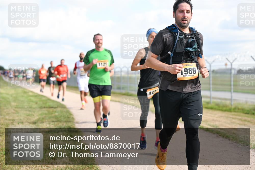 14.09.2025 - Airport Race Dr. Thomas Lammeyer http://msf.ph/oto/8870017 14.09.2025 12:14:28 Laufen 1129, 4297, 1989 meine-sportfotos.de