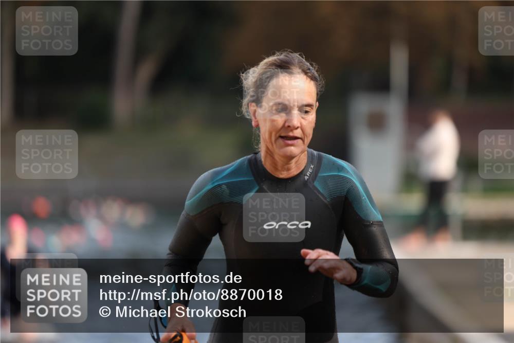 14.09.2025 - Stadtparktriathlon Michael Strokosch http://msf.ph/oto/8870018 14.09.2025 11:11:00 Schwimmen 926, 968, 995 meine-sportfotos.de