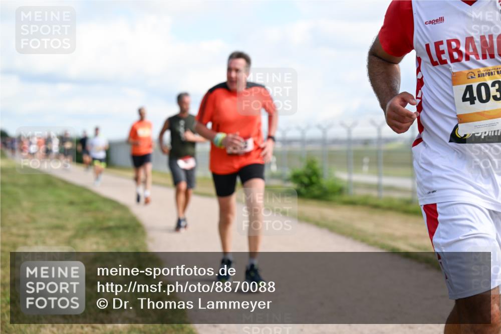 14.09.2025 - Airport Race Dr. Thomas Lammeyer http://msf.ph/oto/8870088 14.09.2025 12:14:32 Laufen 42, 403 meine-sportfotos.de