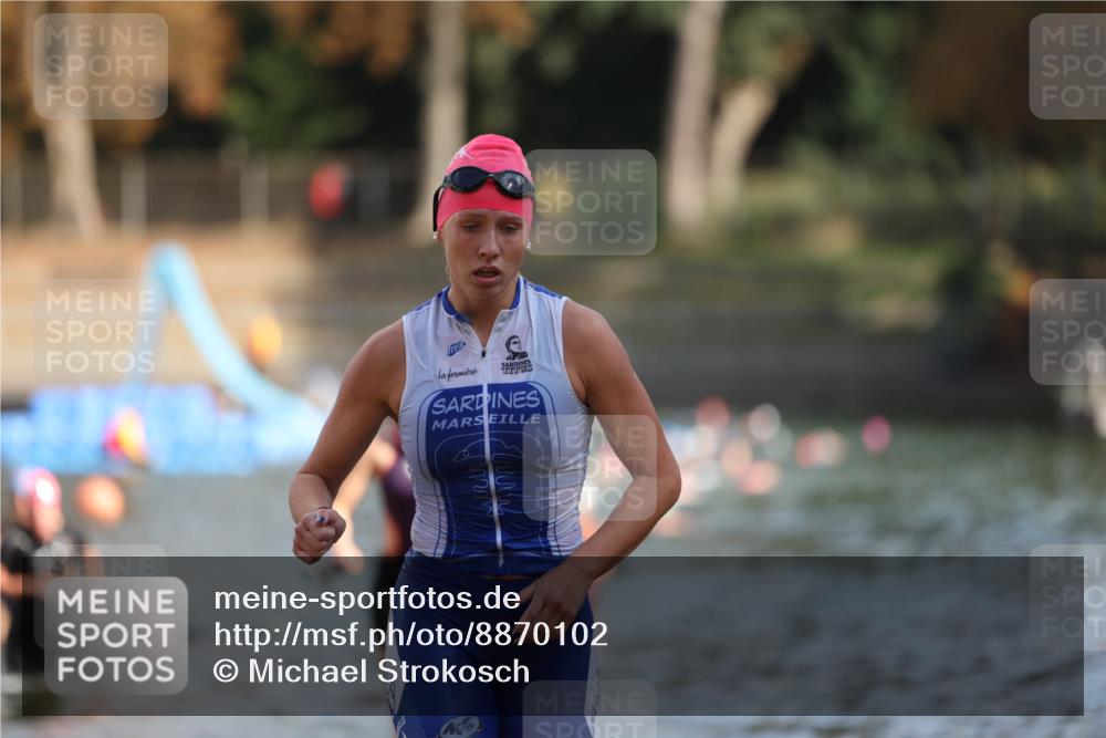 14.09.2025 - Stadtparktriathlon Michael Strokosch http://msf.ph/oto/8870102 14.09.2025 11:11:51 Schwimmen 955, 985, 987, 992 meine-sportfotos.de