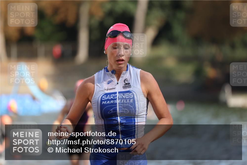 14.09.2025 - Stadtparktriathlon Michael Strokosch http://msf.ph/oto/8870105 14.09.2025 11:11:52 Schwimmen 955, 985, 987, 992 meine-sportfotos.de