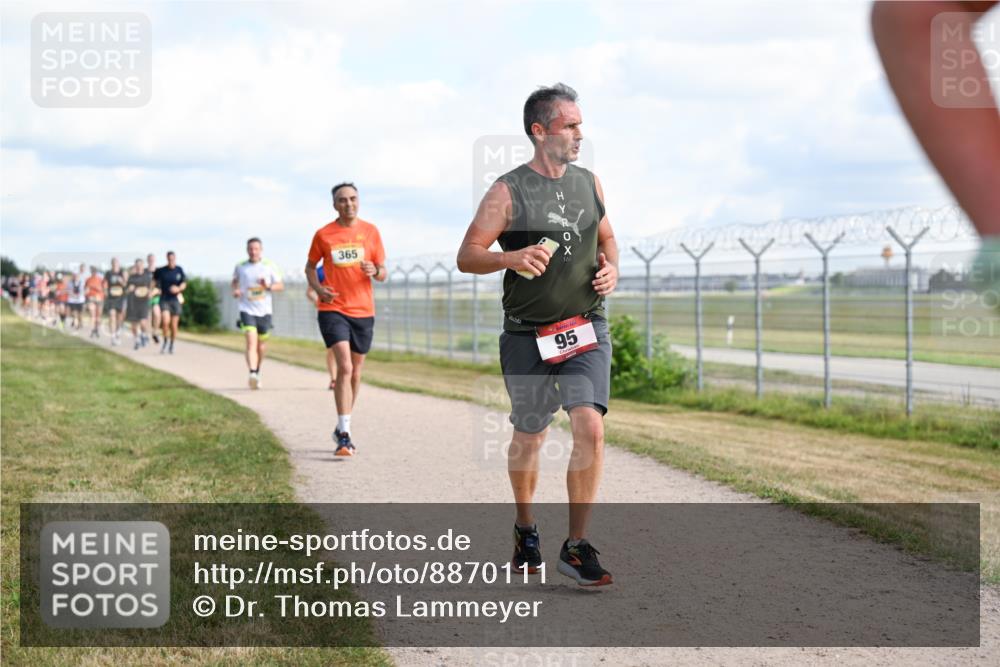 14.09.2025 - Airport Race Dr. Thomas Lammeyer http://msf.ph/oto/8870111 14.09.2025 12:14:34 Laufen 365, 95 meine-sportfotos.de