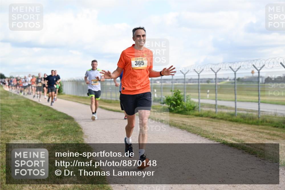 14.09.2025 - Airport Race Dr. Thomas Lammeyer http://msf.ph/oto/8870148 14.09.2025 12:14:36 Laufen 365 meine-sportfotos.de