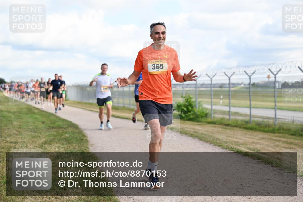 14.09.2025 - Airport Race Dr. Thomas Lammeyer http://msf.ph/oto/8870153 14.09.2025 12:14:36 Laufen 365 meine-sportfotos.de