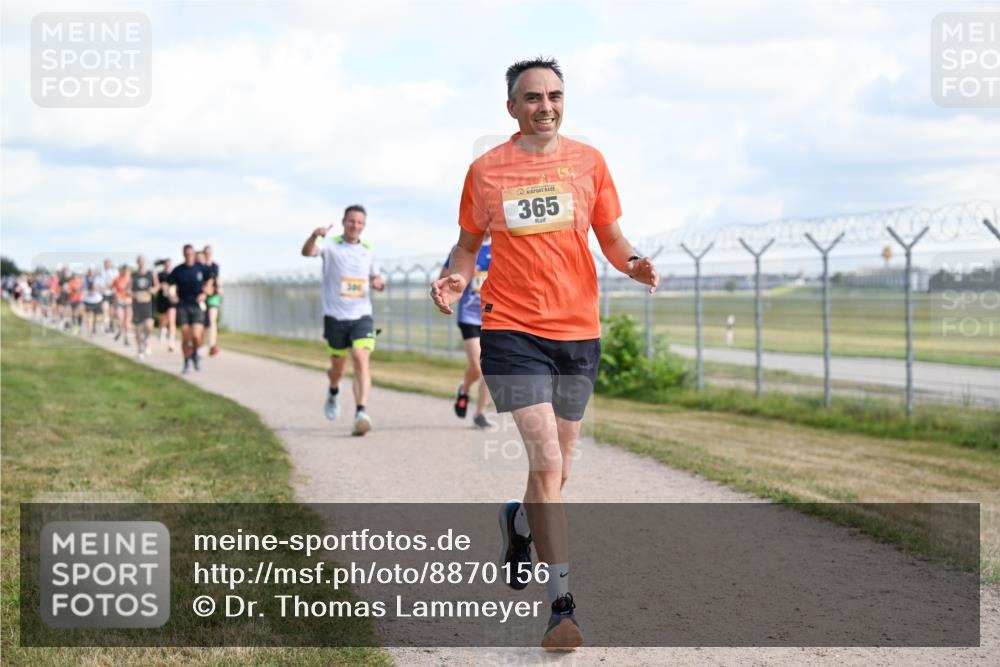 14.09.2025 - Airport Race Dr. Thomas Lammeyer http://msf.ph/oto/8870156 14.09.2025 12:14:36 Laufen 340, 365 meine-sportfotos.de