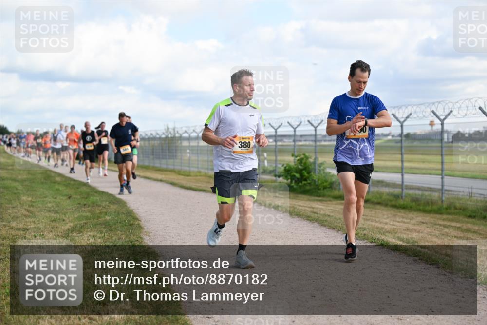 14.09.2025 - Airport Race Dr. Thomas Lammeyer http://msf.ph/oto/8870182 14.09.2025 12:14:39 Laufen 380 meine-sportfotos.de
