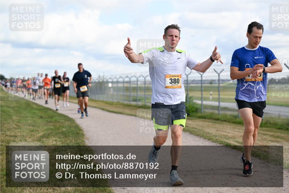 14.09.2025 - Airport Race Dr. Thomas Lammeyer http://msf.ph/oto/8870192 14.09.2025 12:14:39 Laufen 380 meine-sportfotos.de