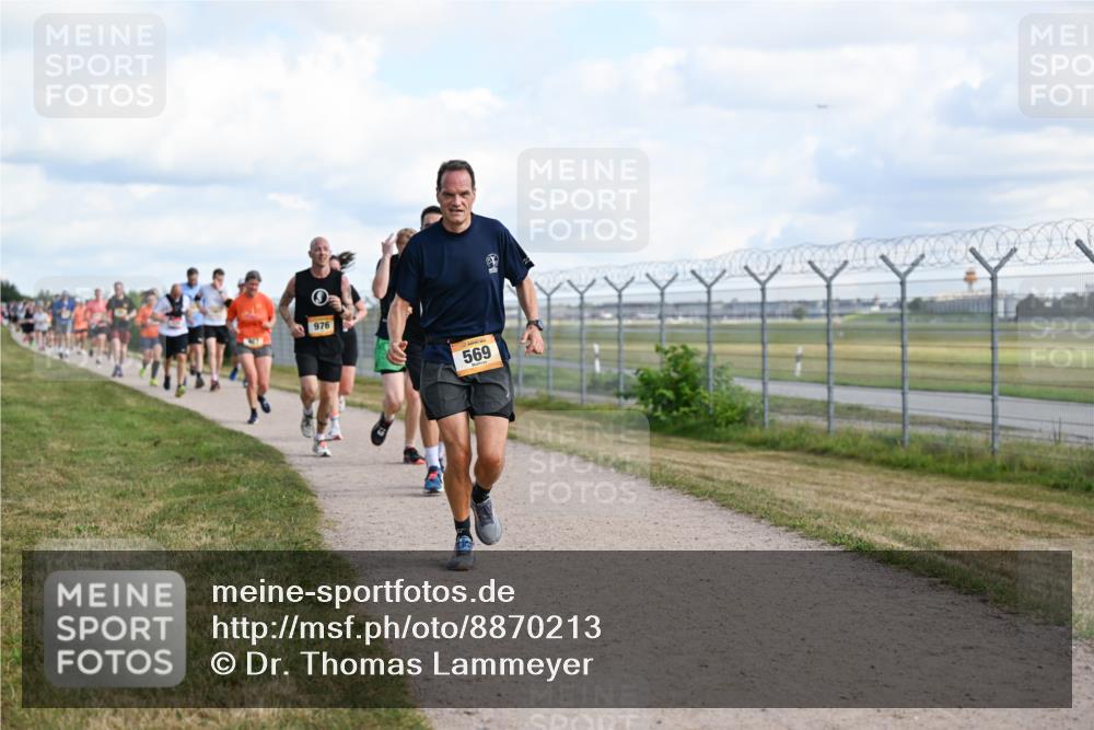 14.09.2025 - Airport Race Dr. Thomas Lammeyer http://msf.ph/oto/8870213 14.09.2025 12:14:42 Laufen 976, 569 meine-sportfotos.de