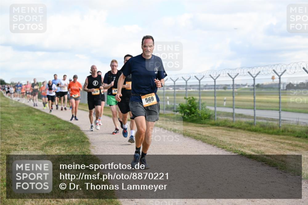 14.09.2025 - Airport Race Dr. Thomas Lammeyer http://msf.ph/oto/8870221 14.09.2025 12:14:42 Laufen 976, 569 meine-sportfotos.de
