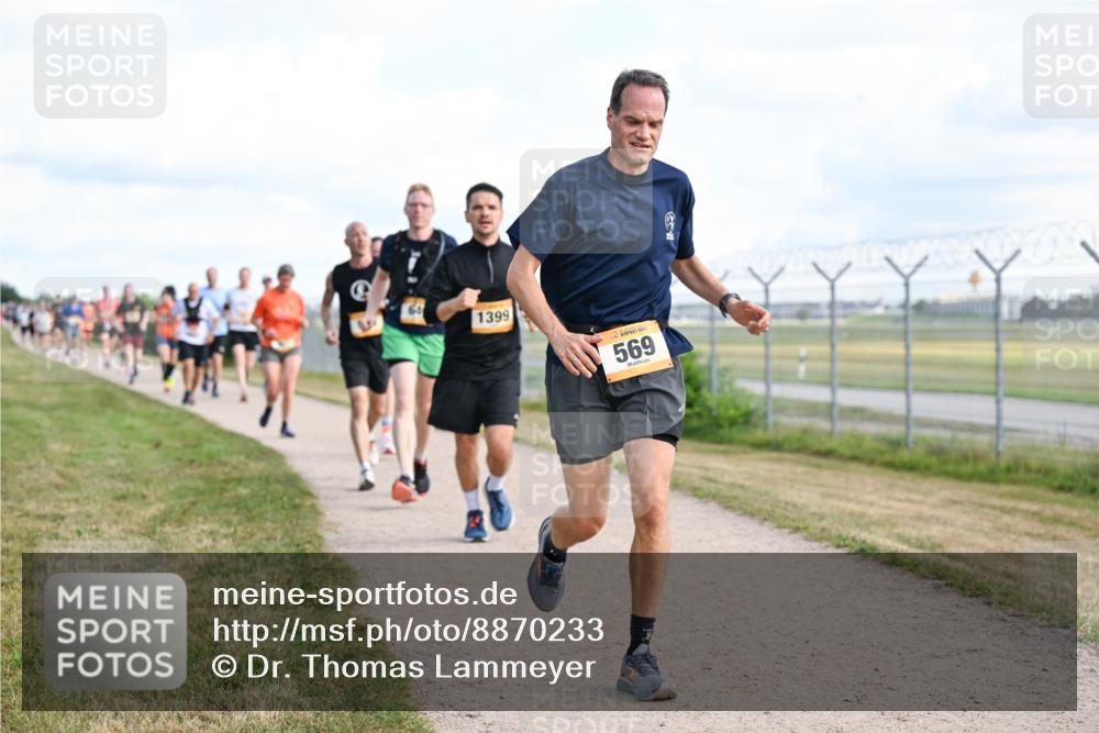 14.09.2025 - Airport Race Dr. Thomas Lammeyer http://msf.ph/oto/8870233 14.09.2025 12:14:43 Laufen 1399, 569 meine-sportfotos.de