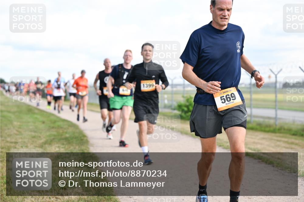 14.09.2025 - Airport Race Dr. Thomas Lammeyer http://msf.ph/oto/8870234 14.09.2025 12:14:43 Laufen 1399, 569 meine-sportfotos.de