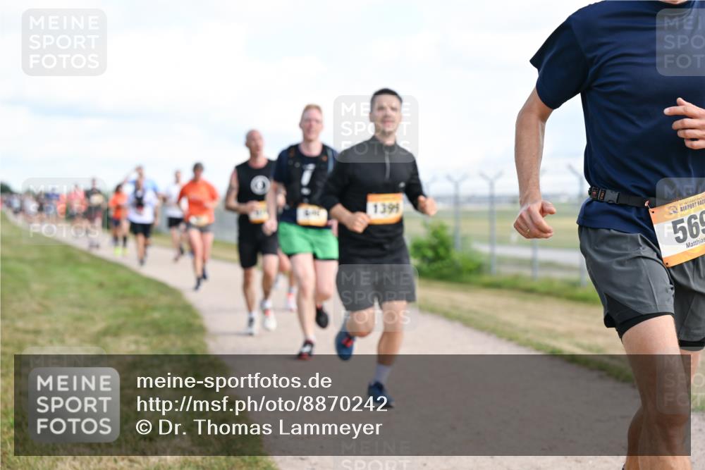 14.09.2025 - Airport Race Dr. Thomas Lammeyer http://msf.ph/oto/8870242 14.09.2025 12:14:44 Laufen 1399, 421, 569 meine-sportfotos.de