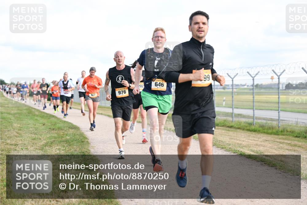 14.09.2025 - Airport Race Dr. Thomas Lammeyer http://msf.ph/oto/8870250 14.09.2025 12:14:44 Laufen 487, 976, 202, 646, 99 meine-sportfotos.de