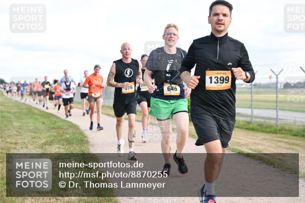 14.09.2025 - Airport Race Dr. Thomas Lammeyer http://msf.ph/oto/8870255 14.09.2025 12:14:45 Laufen 76, 20, 1399, 646 meine-sportfotos.de
