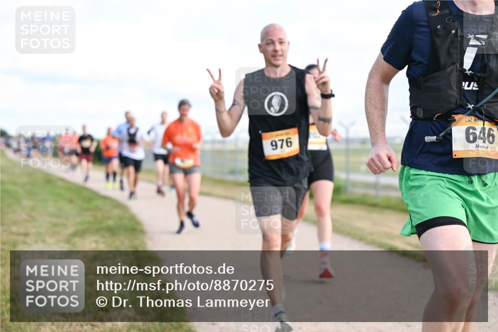 14.09.2025 - Airport Race Dr. Thomas Lammeyer http://msf.ph/oto/8870275 14.09.2025 12:14:46 Laufen 976, 646 meine-sportfotos.de