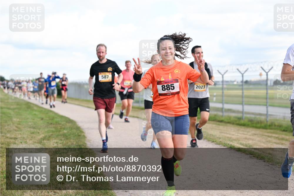 14.09.2025 - Airport Race Dr. Thomas Lammeyer http://msf.ph/oto/8870392 14.09.2025 12:14:52 Laufen 587, 885, 2023 meine-sportfotos.de