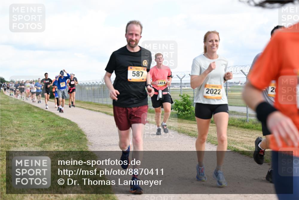 14.09.2025 - Airport Race Dr. Thomas Lammeyer http://msf.ph/oto/8870411 14.09.2025 12:14:53 Laufen 1678, 587, 414, 2022, 20 meine-sportfotos.de