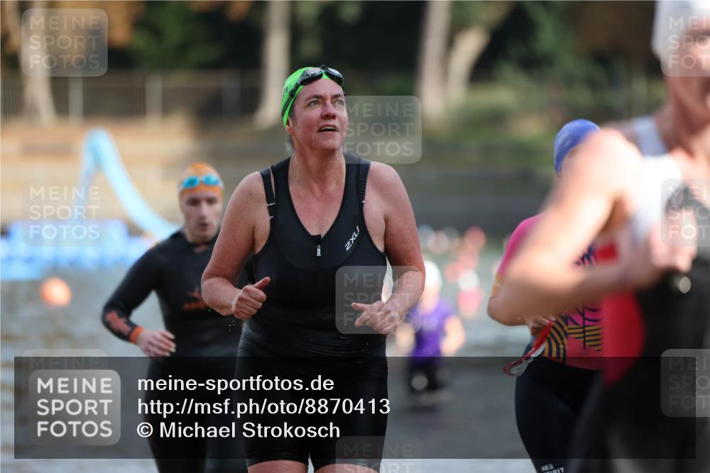 14.09.2025 - Stadtparktriathlon Michael Strokosch http://msf.ph/oto/8870413 14.09.2025 11:13:42 Schwimmen 937, 938, 960, 981, 982 meine-sportfotos.de