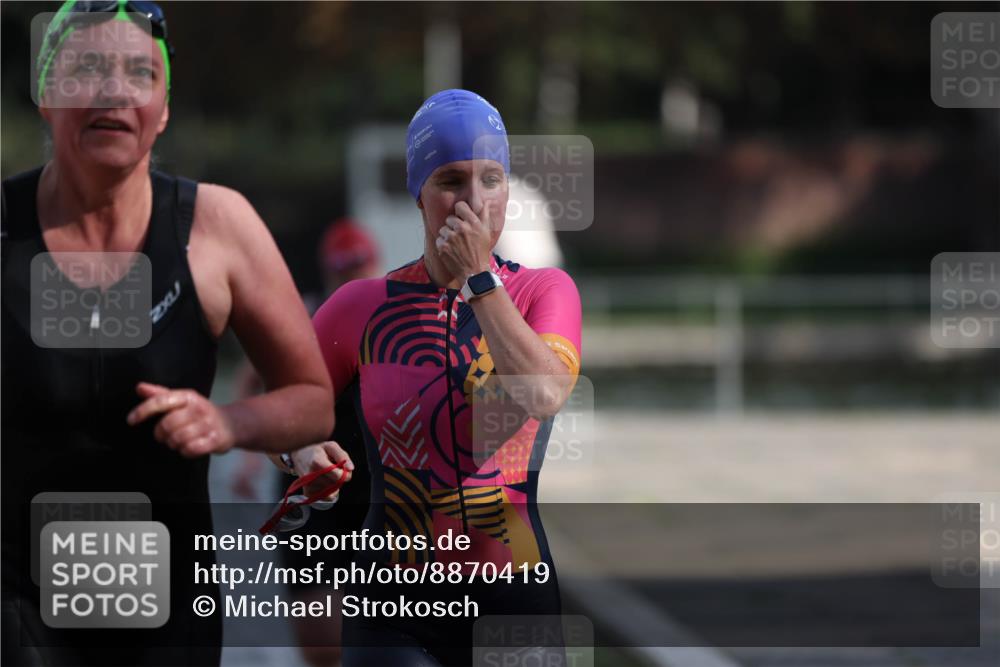 14.09.2025 - Stadtparktriathlon Michael Strokosch http://msf.ph/oto/8870419 14.09.2025 11:13:43 Schwimmen 937, 938, 960, 981, 982 meine-sportfotos.de