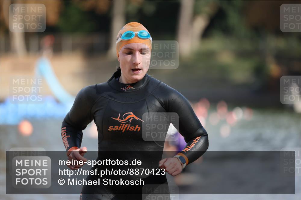 14.09.2025 - Stadtparktriathlon Michael Strokosch http://msf.ph/oto/8870423 14.09.2025 11:13:44 Schwimmen 937, 938, 960, 981, 982 meine-sportfotos.de