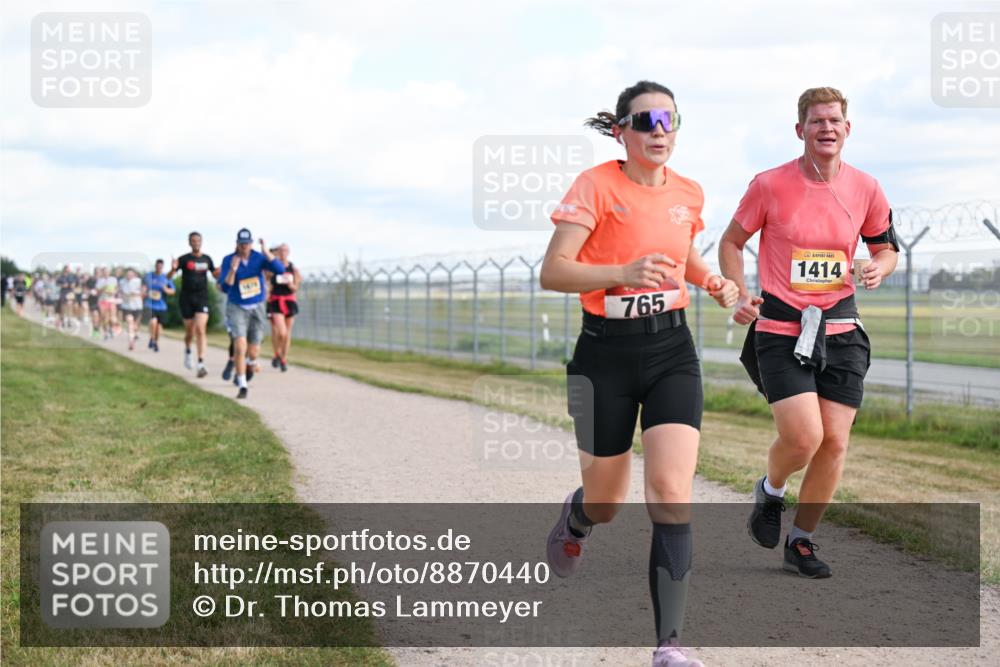 14.09.2025 - Airport Race Dr. Thomas Lammeyer http://msf.ph/oto/8870440 14.09.2025 12:14:55 Laufen 765, 1414 meine-sportfotos.de