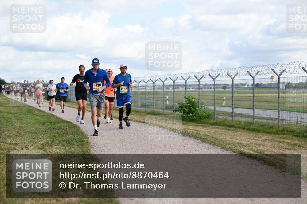 14.09.2025 - Airport Race Dr. Thomas Lammeyer http://msf.ph/oto/8870464 14.09.2025 12:14:57 Laufen 1678, 4187, 4187 meine-sportfotos.de
