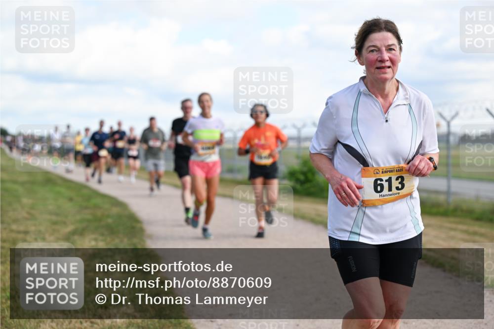 14.09.2025 - Airport Race Dr. Thomas Lammeyer http://msf.ph/oto/8870609 14.09.2025 12:15:06 Laufen 42, 613 meine-sportfotos.de