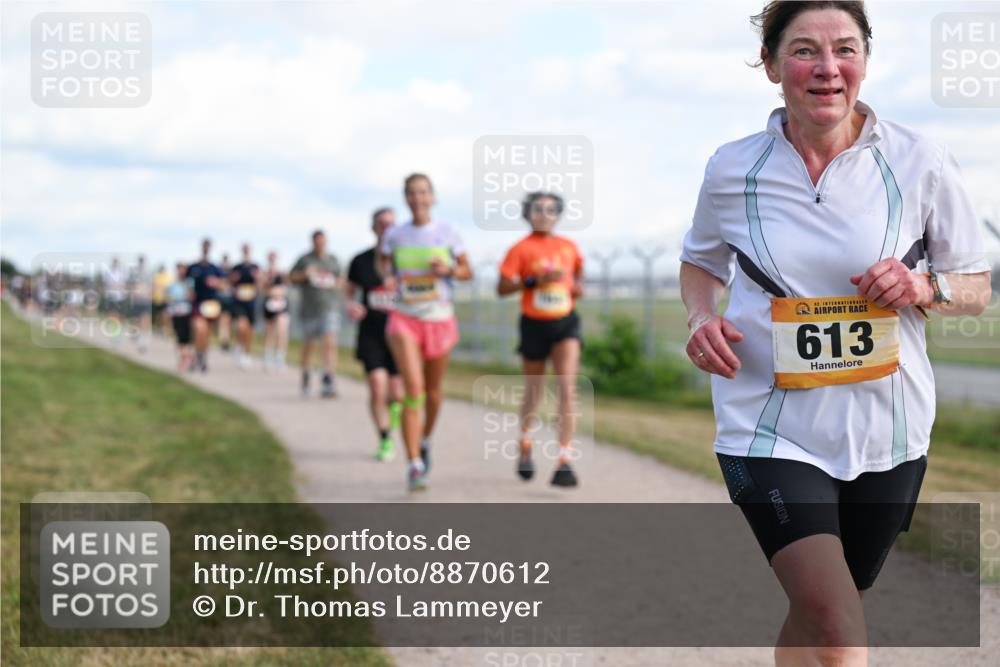 14.09.2025 - Airport Race Dr. Thomas Lammeyer http://msf.ph/oto/8870612 14.09.2025 12:15:06 Laufen 42, 613 meine-sportfotos.de