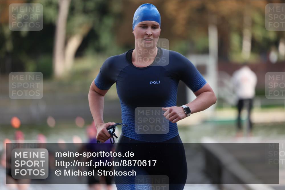 14.09.2025 - Stadtparktriathlon Michael Strokosch http://msf.ph/oto/8870617 14.09.2025 11:14:57 Schwimmen 936, 952, 974, 980, 998, 1014 meine-sportfotos.de