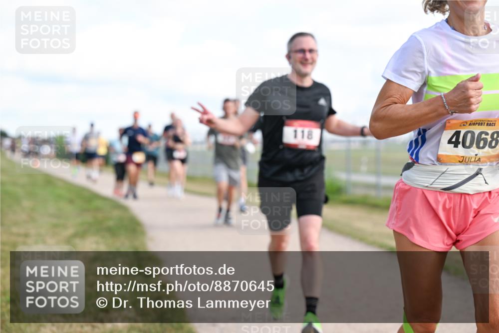 14.09.2025 - Airport Race Dr. Thomas Lammeyer http://msf.ph/oto/8870645 14.09.2025 12:15:08 Laufen 118, 4068 meine-sportfotos.de