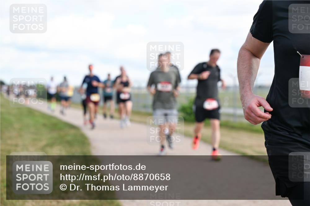 14.09.2025 - Airport Race Dr. Thomas Lammeyer http://msf.ph/oto/8870658 14.09.2025 12:15:09 Laufen  meine-sportfotos.de
