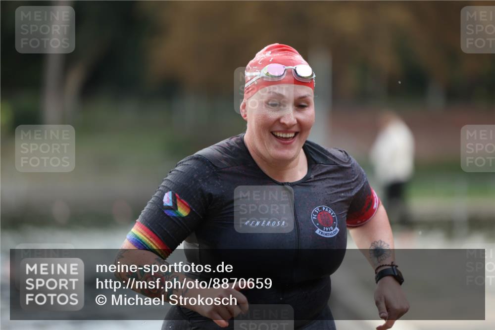14.09.2025 - Stadtparktriathlon Michael Strokosch http://msf.ph/oto/8870659 14.09.2025 11:15:12 Schwimmen 948, 1008 meine-sportfotos.de