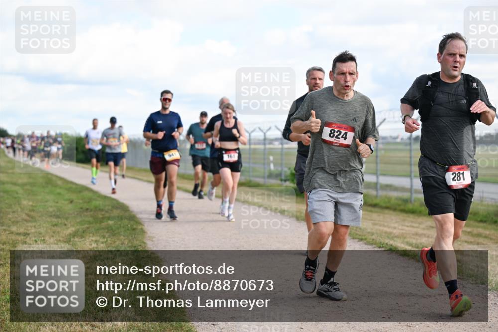 14.09.2025 - Airport Race Dr. Thomas Lammeyer http://msf.ph/oto/8870673 14.09.2025 12:15:10 Laufen 161, 824, 281 meine-sportfotos.de