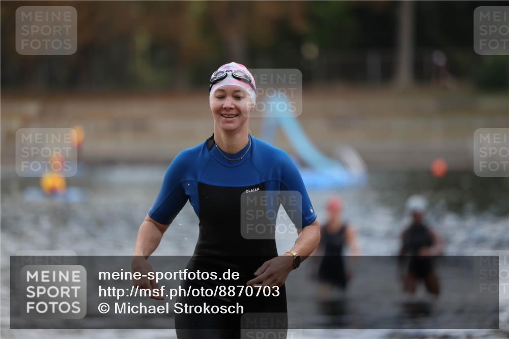 14.09.2025 - Stadtparktriathlon Michael Strokosch http://msf.ph/oto/8870703 14.09.2025 11:15:43 Schwimmen 924, 994, 1005 meine-sportfotos.de