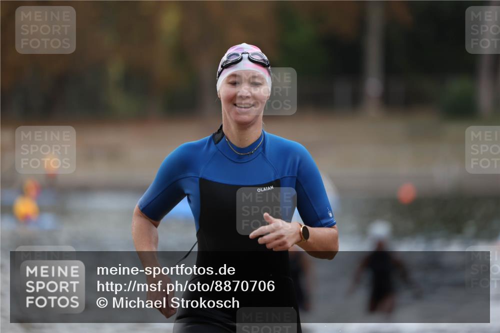 14.09.2025 - Stadtparktriathlon Michael Strokosch http://msf.ph/oto/8870706 14.09.2025 11:15:44 Schwimmen 924, 994, 1005 meine-sportfotos.de