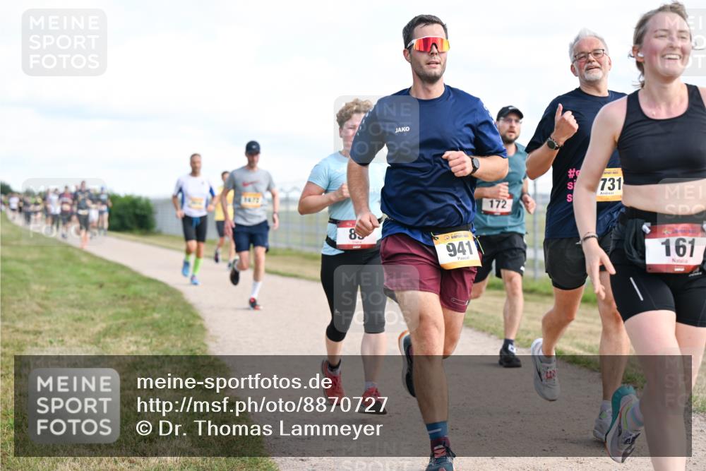14.09.2025 - Airport Race Dr. Thomas Lammeyer http://msf.ph/oto/8870727 14.09.2025 12:15:13 Laufen 85, 941, 172, 731, 161 meine-sportfotos.de