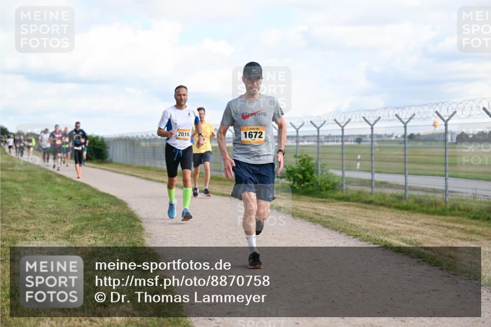 14.09.2025 - Airport Race Dr. Thomas Lammeyer http://msf.ph/oto/8870758 14.09.2025 12:15:15 Laufen 2016, 1672 meine-sportfotos.de