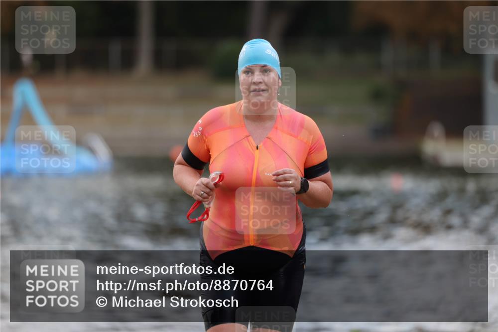 14.09.2025 - Stadtparktriathlon Michael Strokosch http://msf.ph/oto/8870764 14.09.2025 11:16:24 Schwimmen 986 meine-sportfotos.de