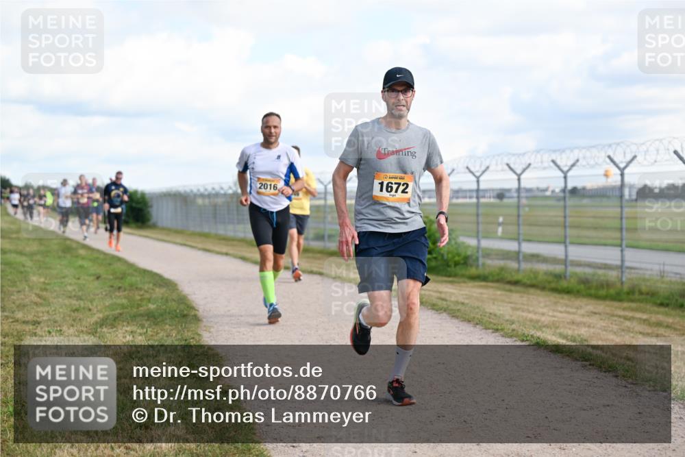 14.09.2025 - Airport Race Dr. Thomas Lammeyer http://msf.ph/oto/8870766 14.09.2025 12:15:15 Laufen 2016, 1672 meine-sportfotos.de